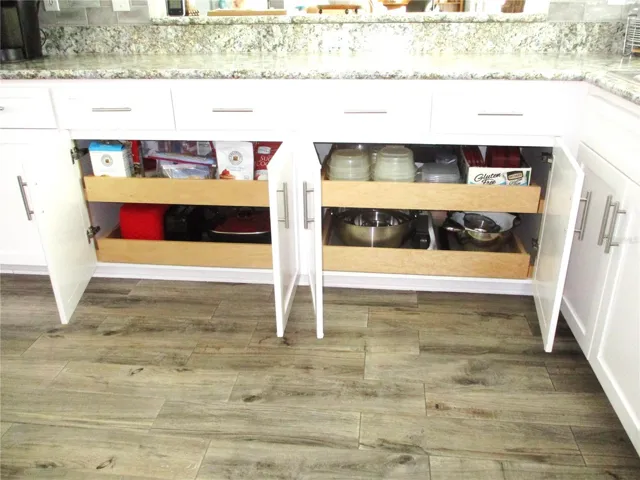 pull out drawers