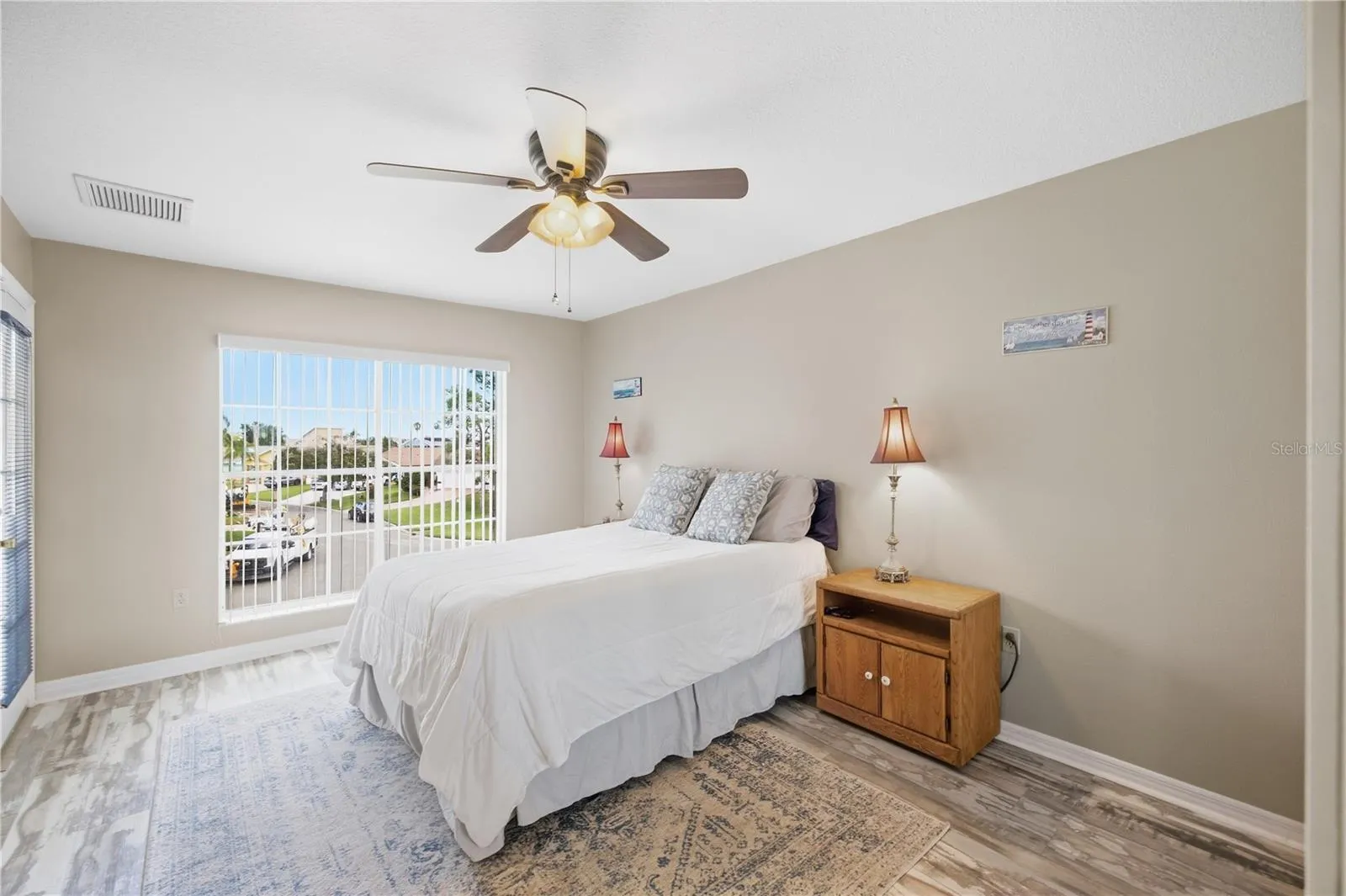 Room 1 Upstairs with Tons of natural light and a balcony!