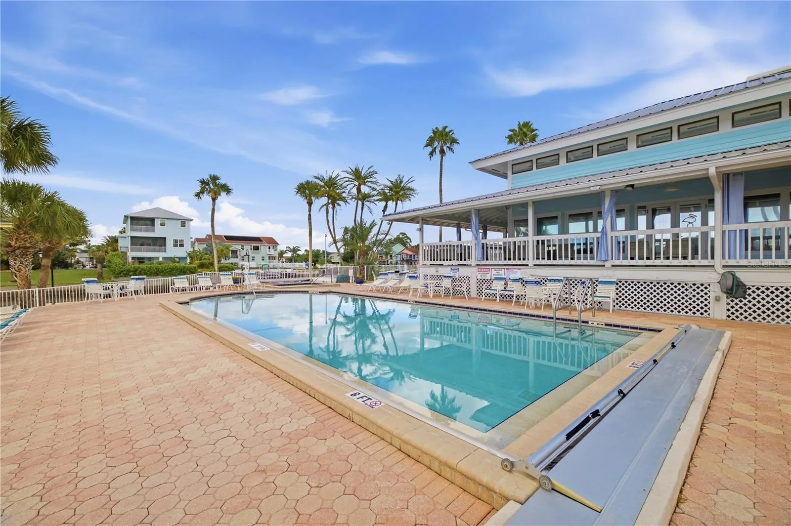 Community Pool!