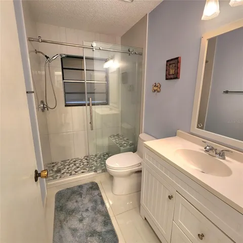 Fully updated 2nd bath