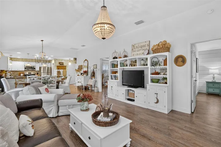 Comfortable Living Area