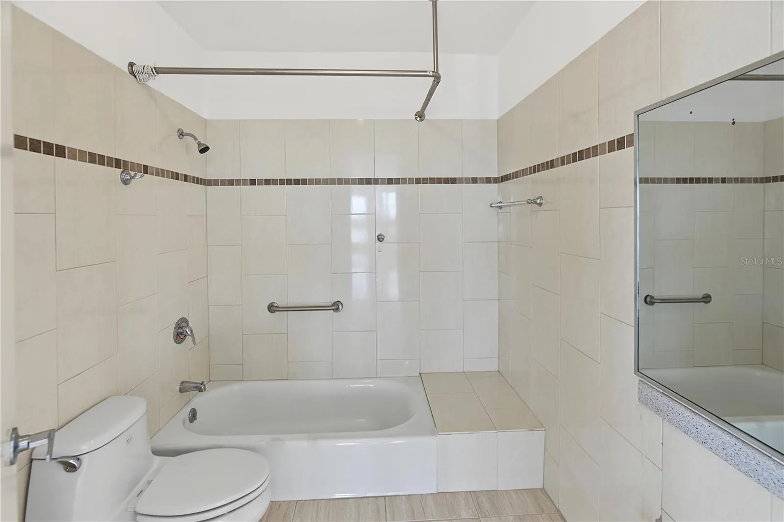 Second Level Full Bathroom Second Level Full Bathroom
