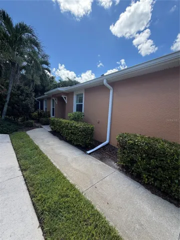 Side House