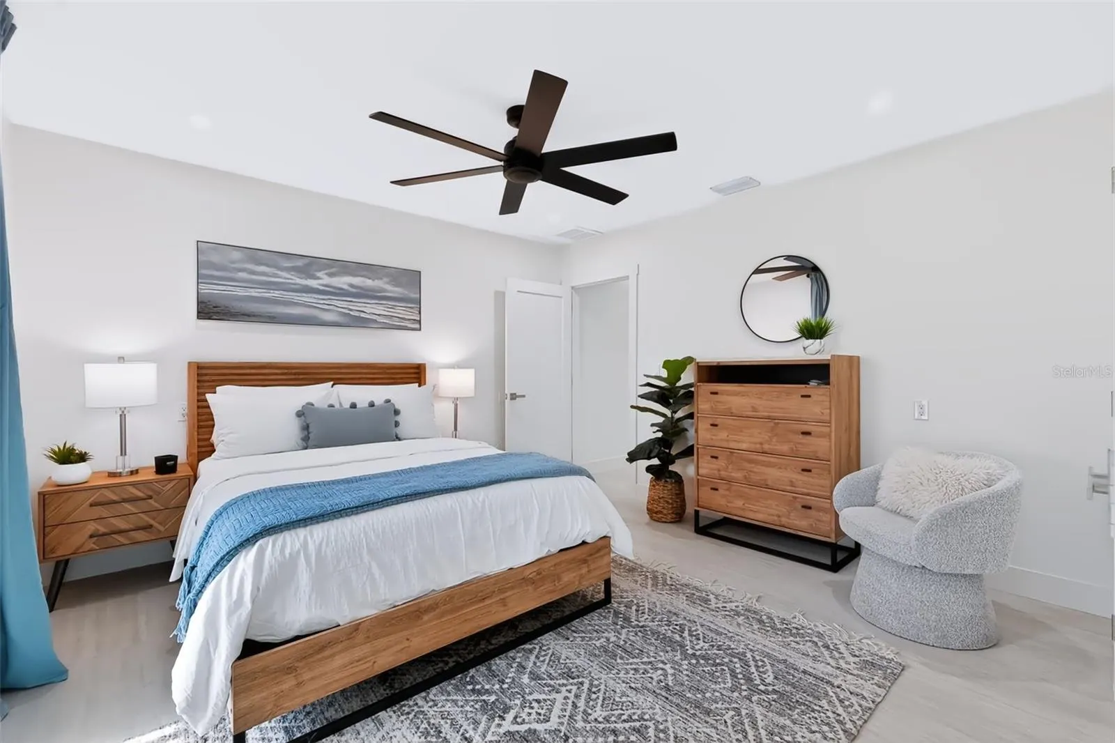 Bedroom #1