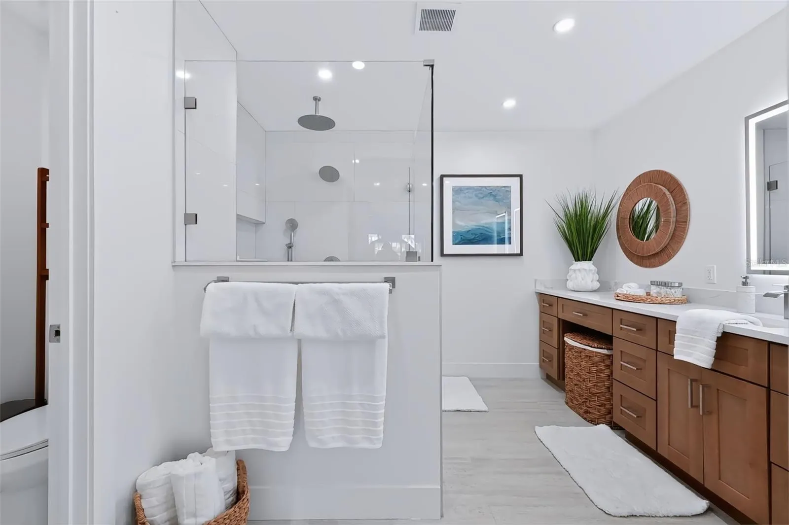 primary en suite bathroom