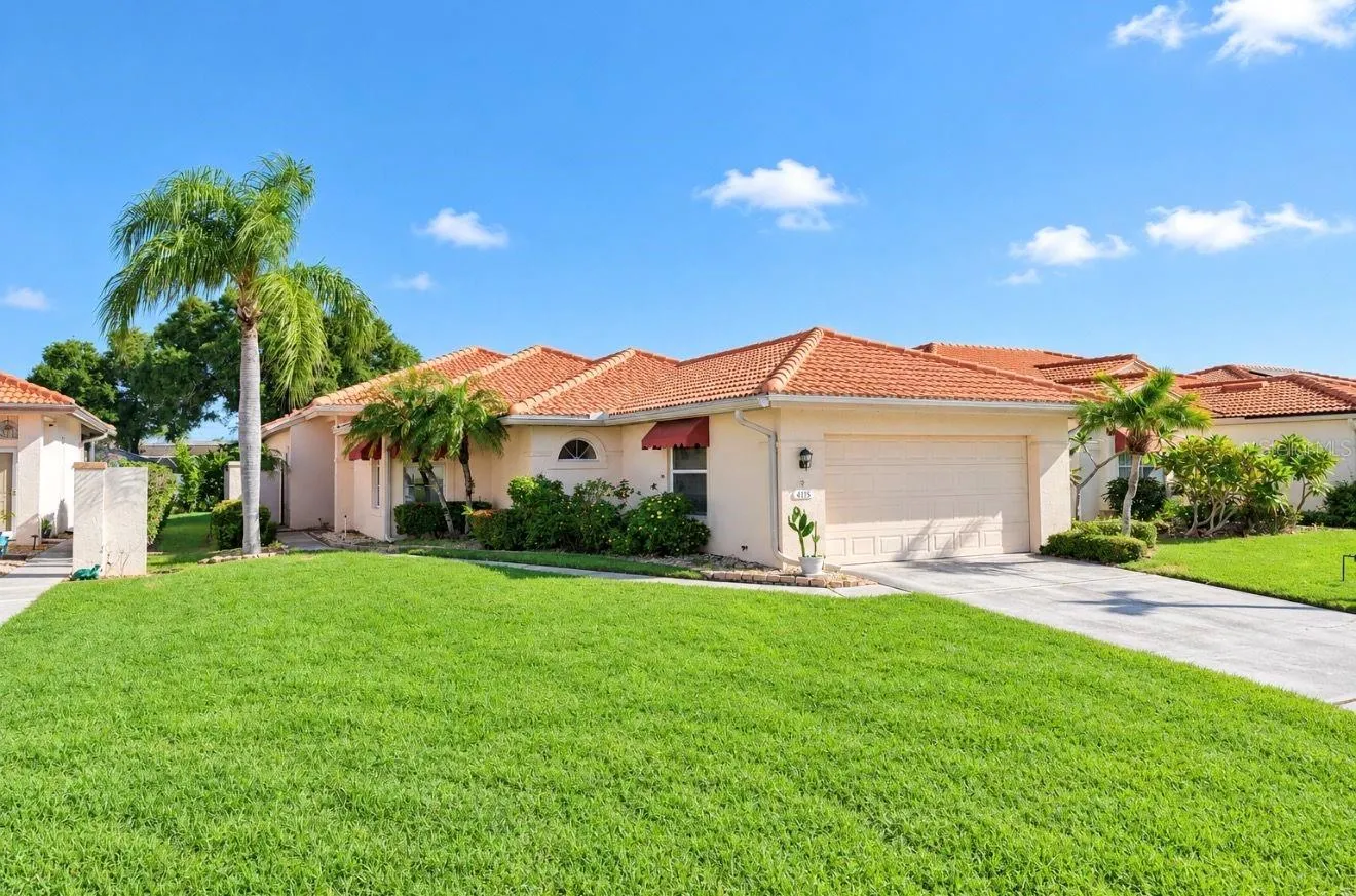 4115 Murfield Dr, Bradenton