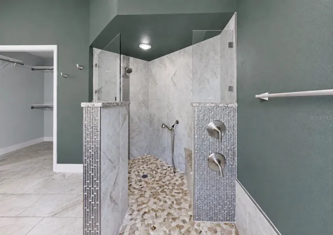 No step Shower