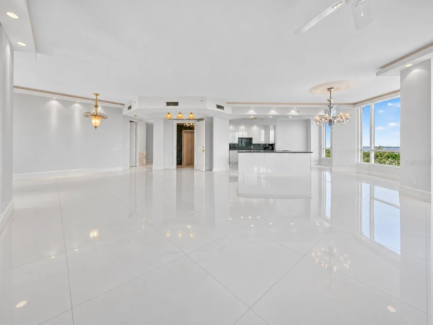 Virtually Vacant - living room, foyer, and dining room