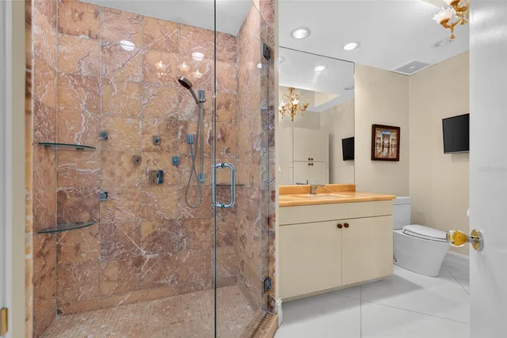 Shared shower with "his" bath