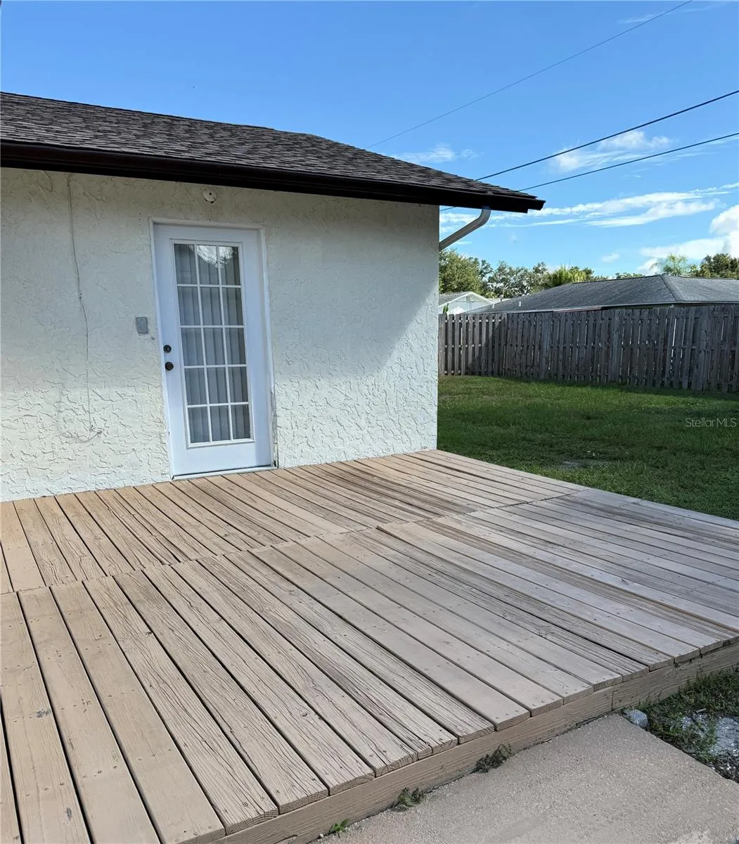 Back/ Side  Patio