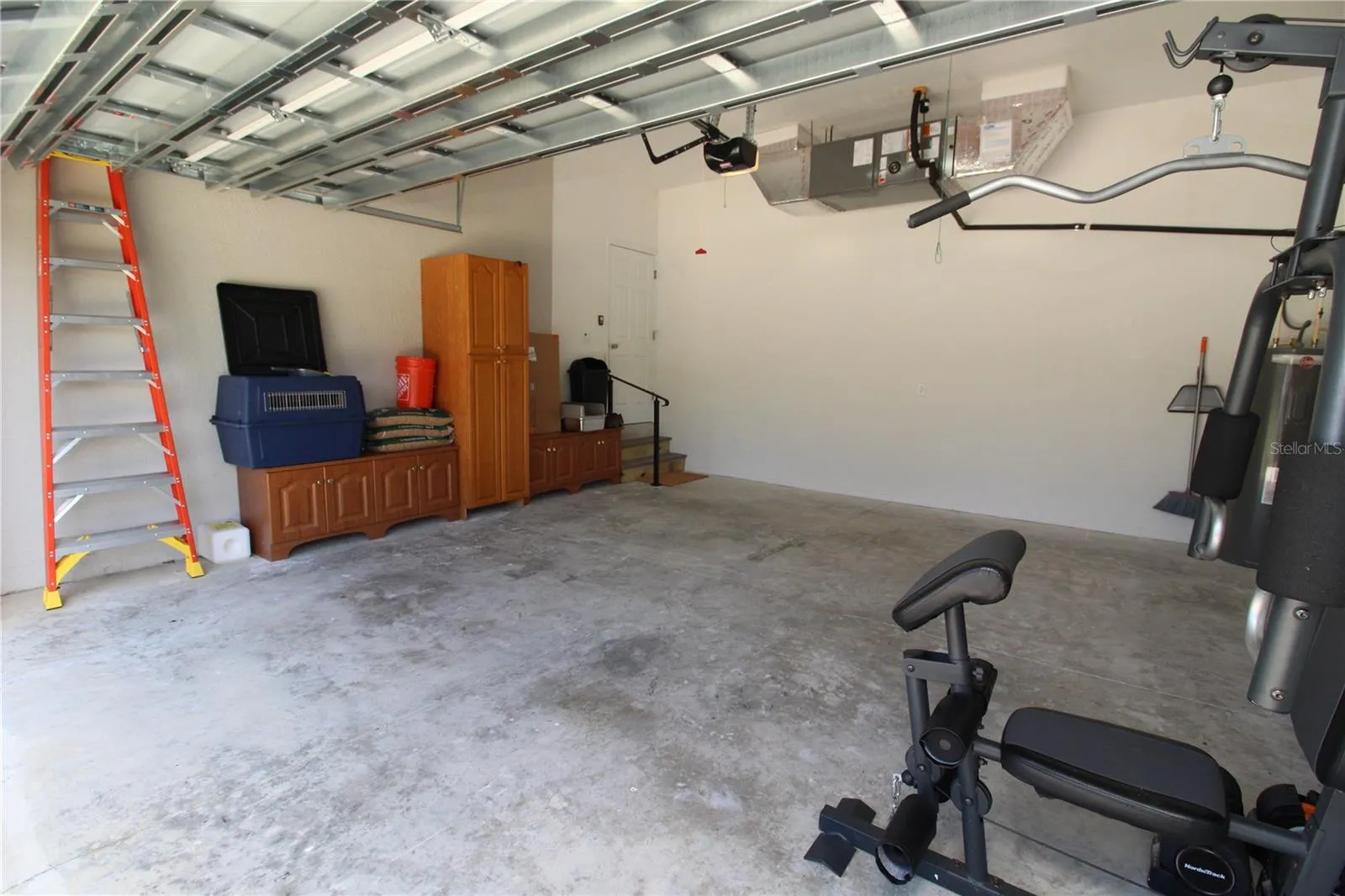 2 Car Garage