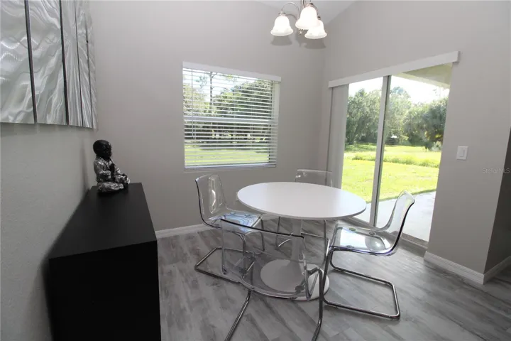 Dining room...