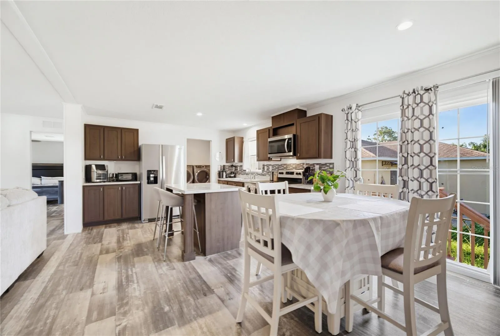 Kitchen/Dining