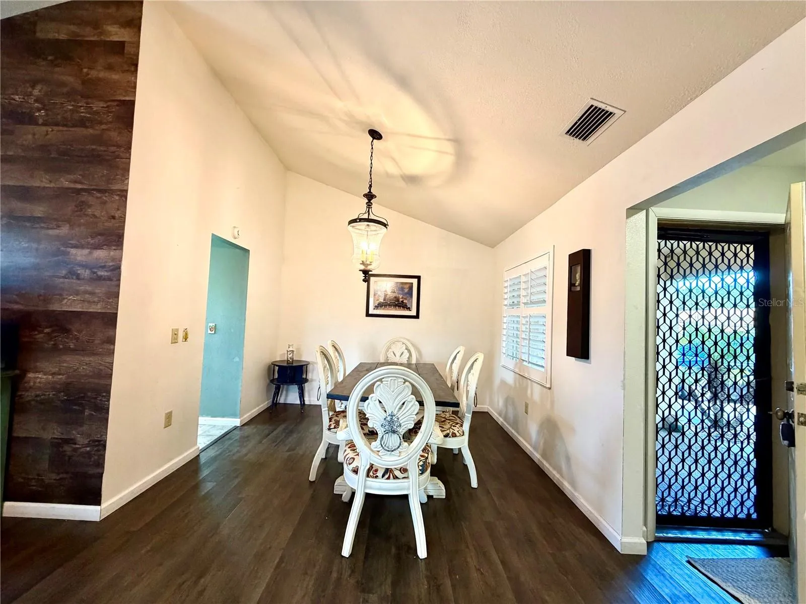 Open floorplan and