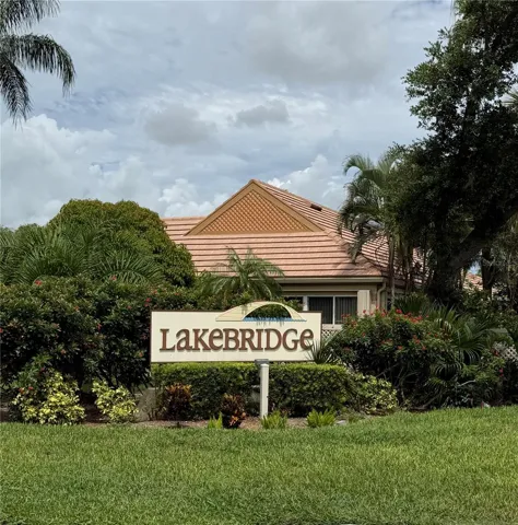 Make Lakebridge your new community