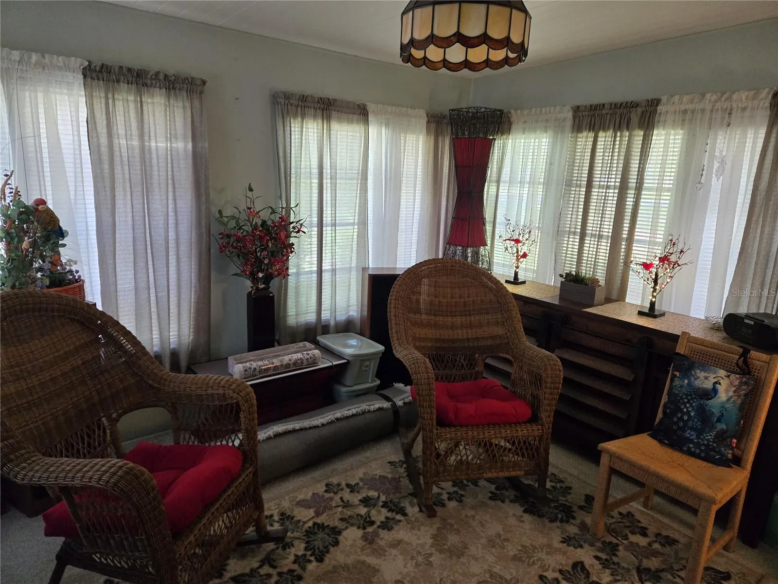 entrance, Florida room