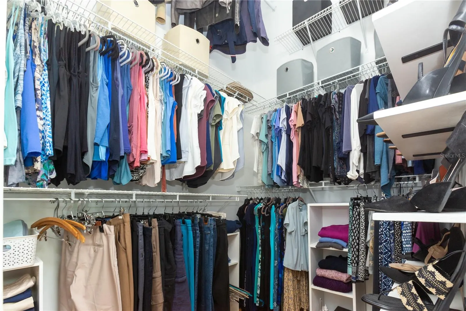 Primary Suite Walk-in Closet