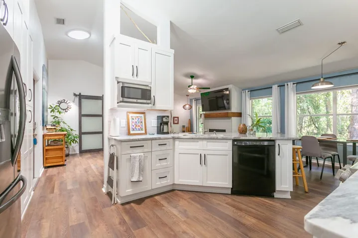 Kitchen / Family Room