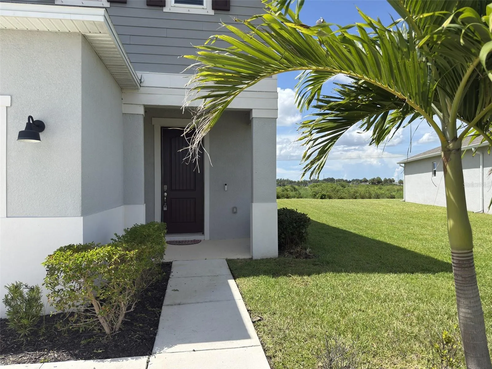 Front Entryway
