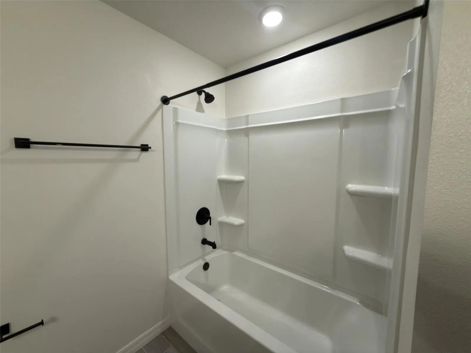 Guest Bathroom Tub