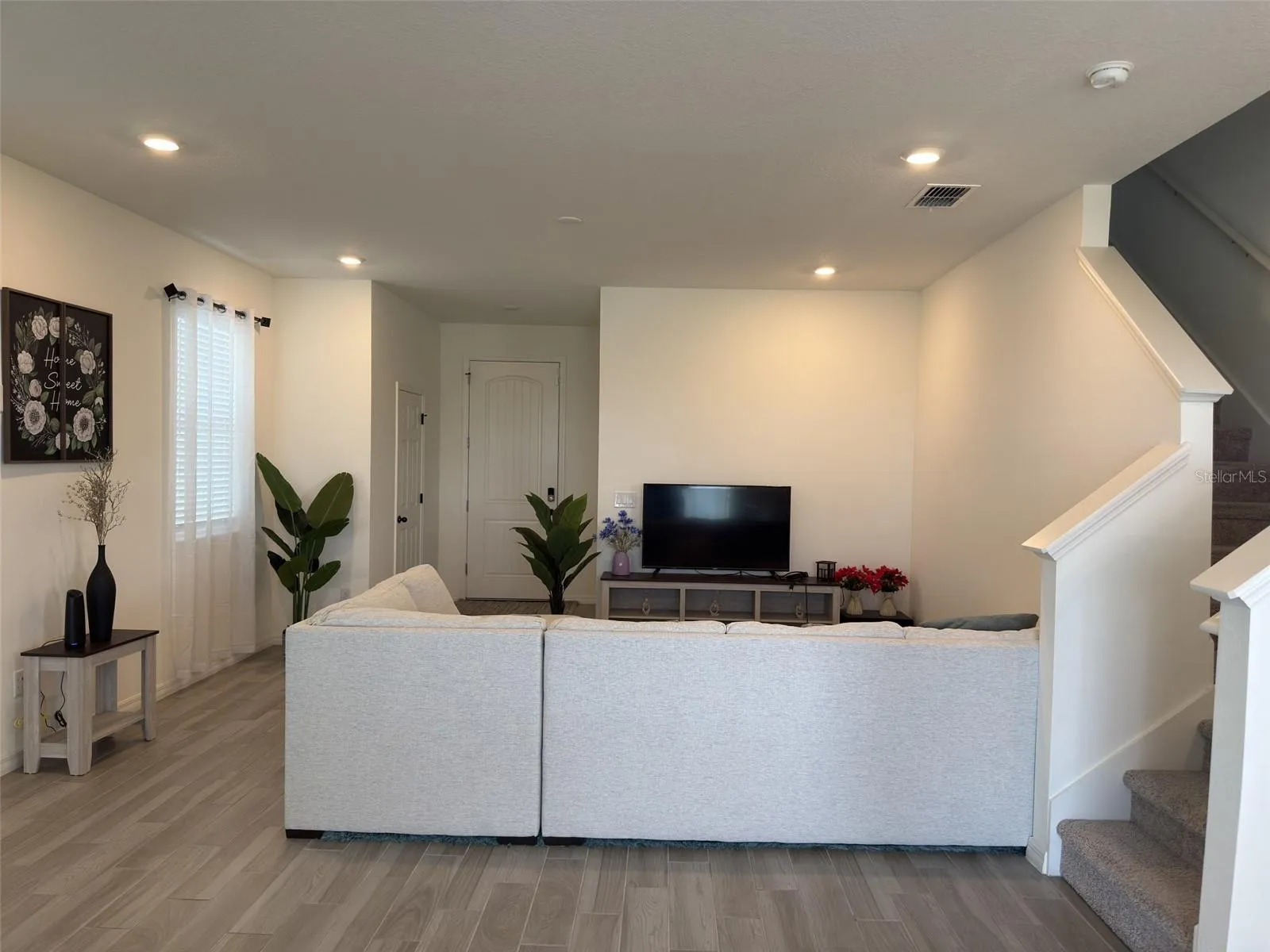Living Room- With recessed lighting