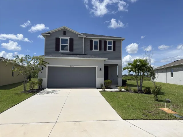 3 bed 2.5 bath 2 car garage