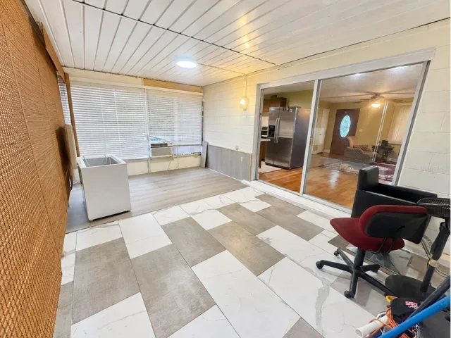 Florida room