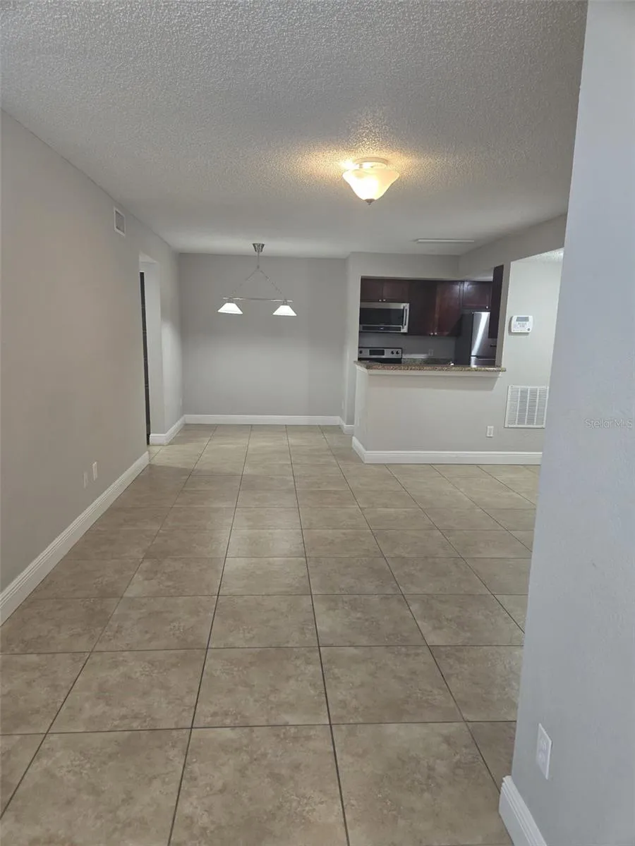 Living Room/Kitchen