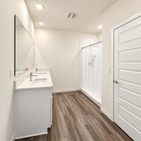 Ensuite Bath