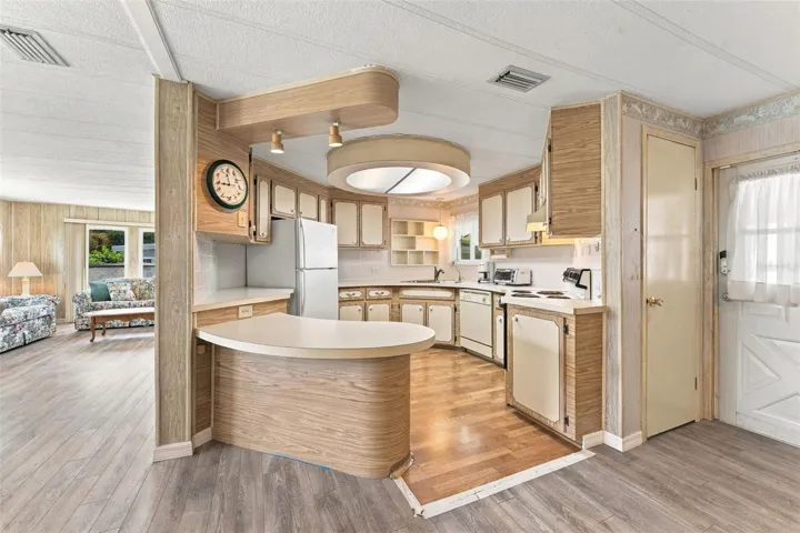 Kitchen with plenty of cabinet and countertop space