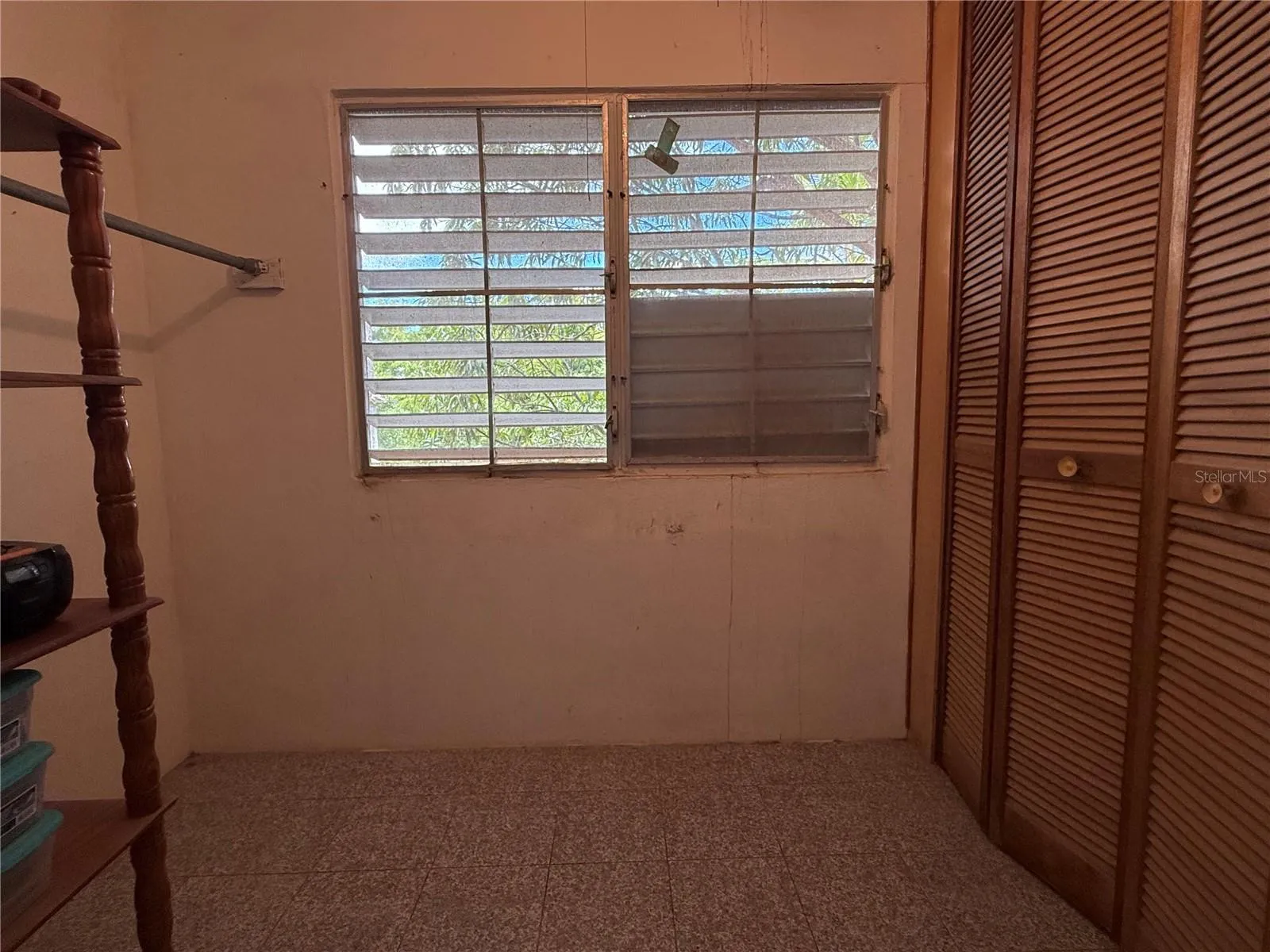 Bonus Room - can be used as nook, storage, office, etc
