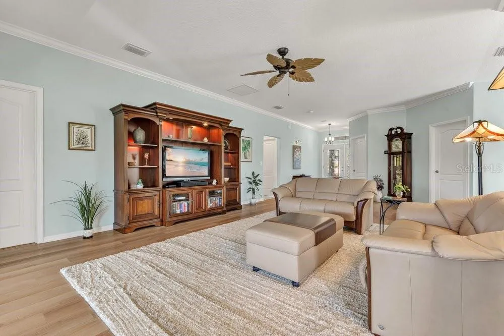 Great Room/ Family Room