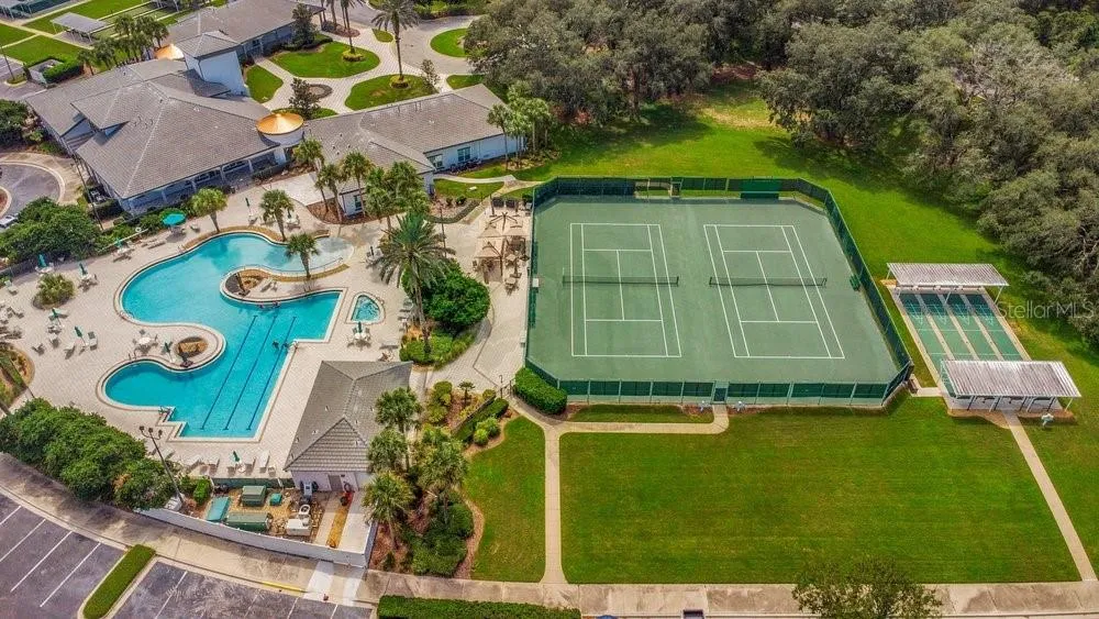 Clubhouse/Pool/ Courts