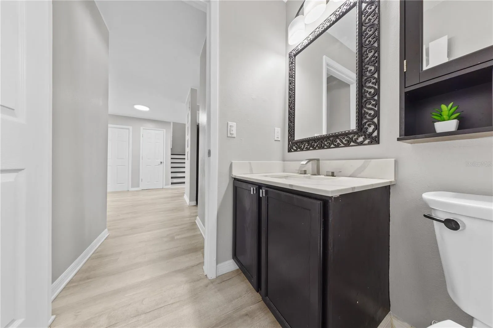 Guest Bathroom First floor