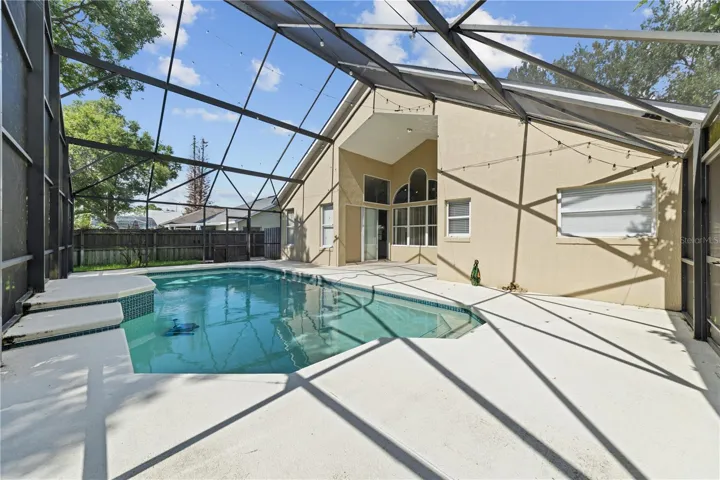 Patio/ Salt water solar heated Pool