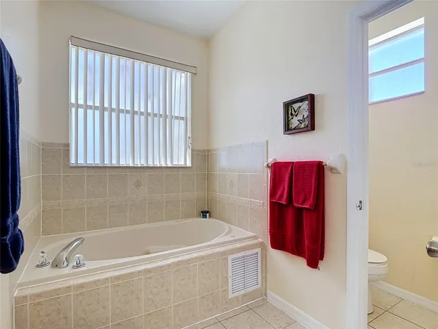 Garden tub