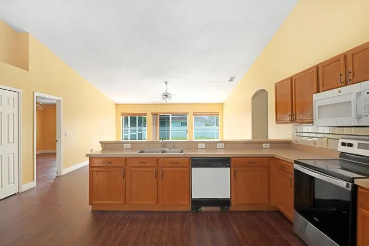 Kitchen 2