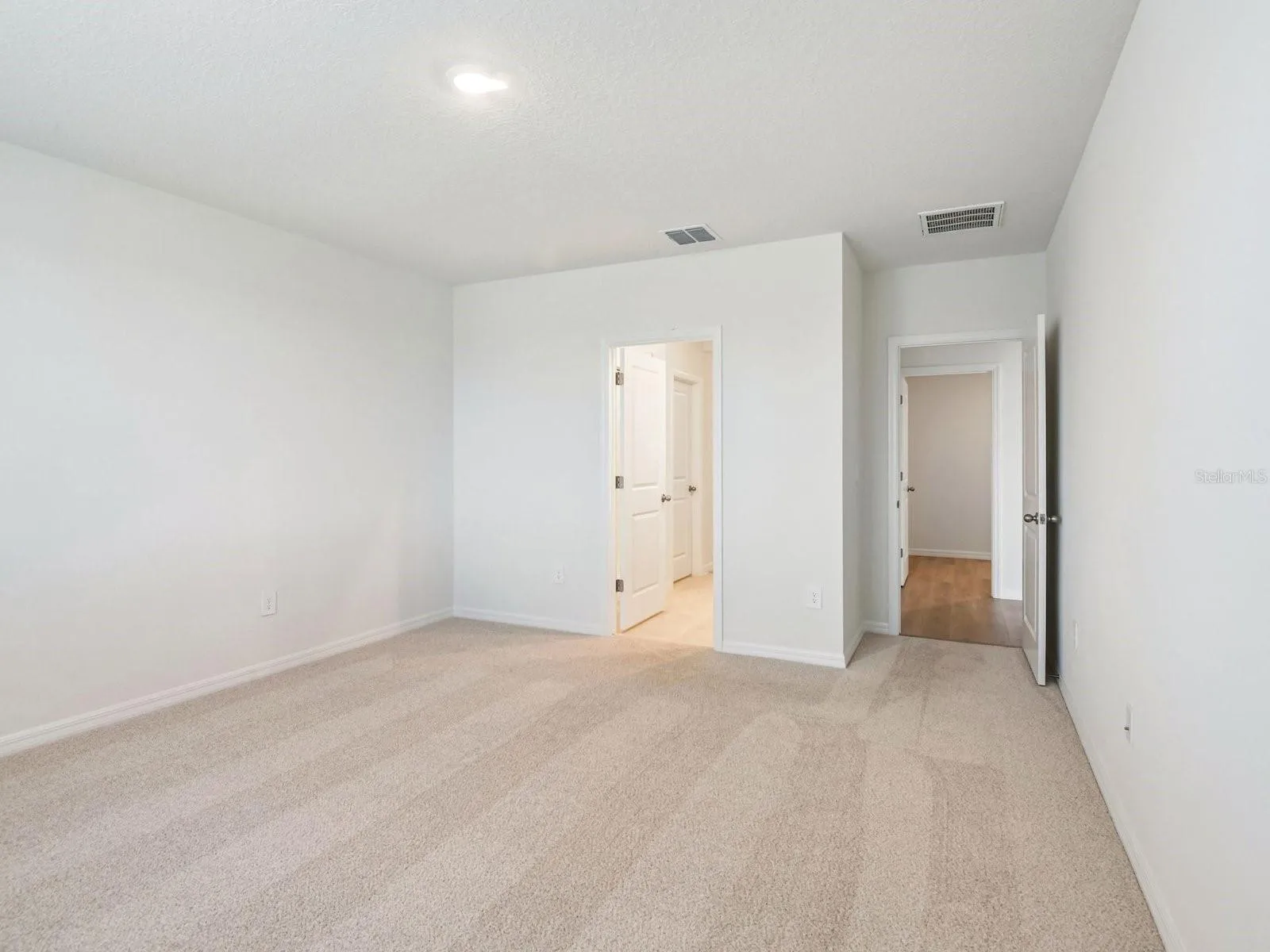 Photo is not of the actual home, but is an inspirational photo of builder’s model home and may depict options, furnishings, and/or decorator features that are not included