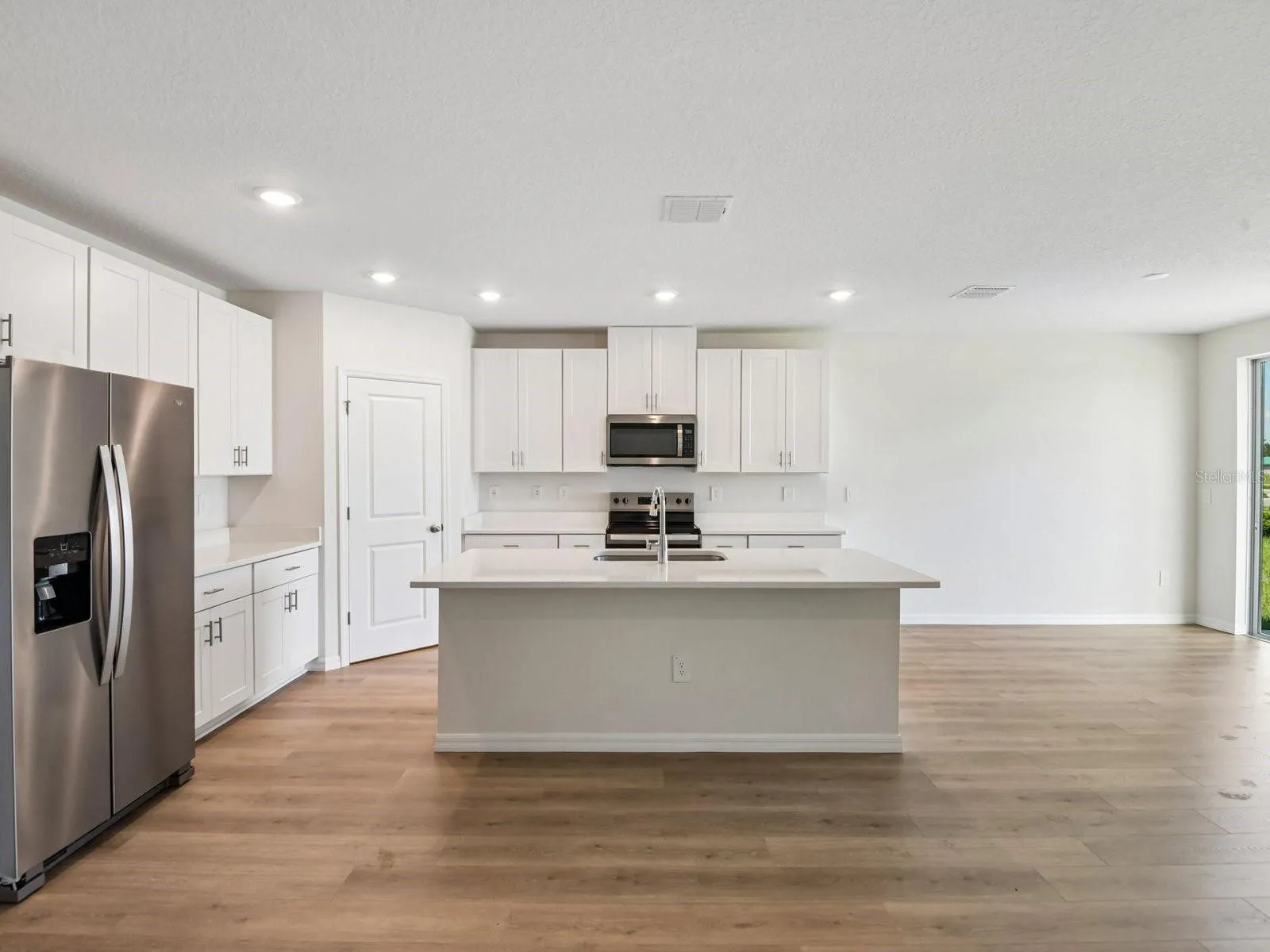 Photo is not of the actual home, but is an inspirational photo of builder’s model home and may depict options, furnishings, and/or decorator features that are not included