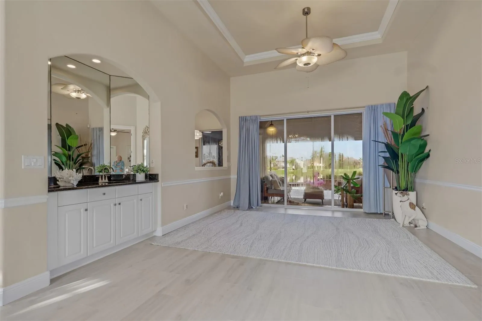 Formal Living area