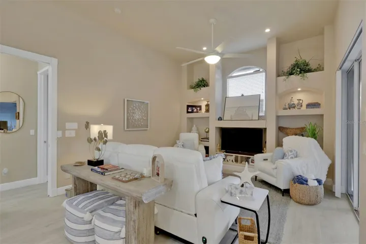 Family room with built in shelves