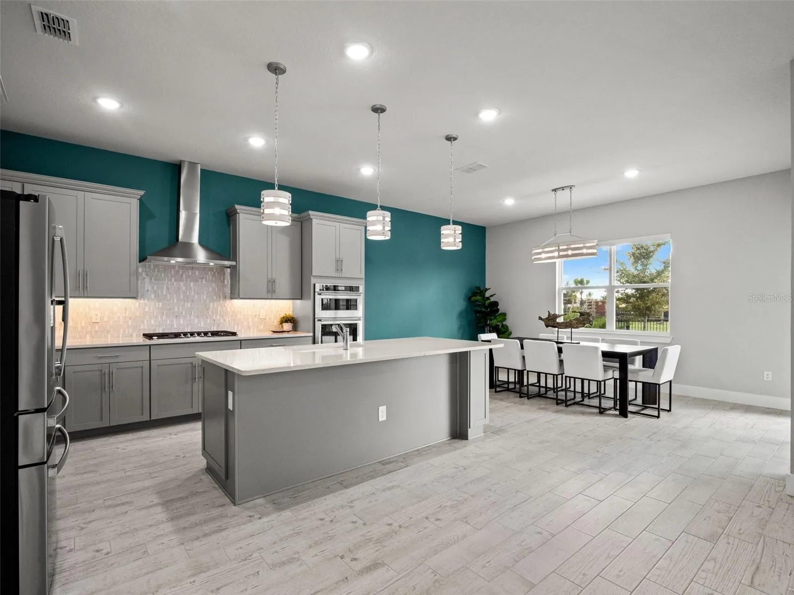 Gourmet Kitchen