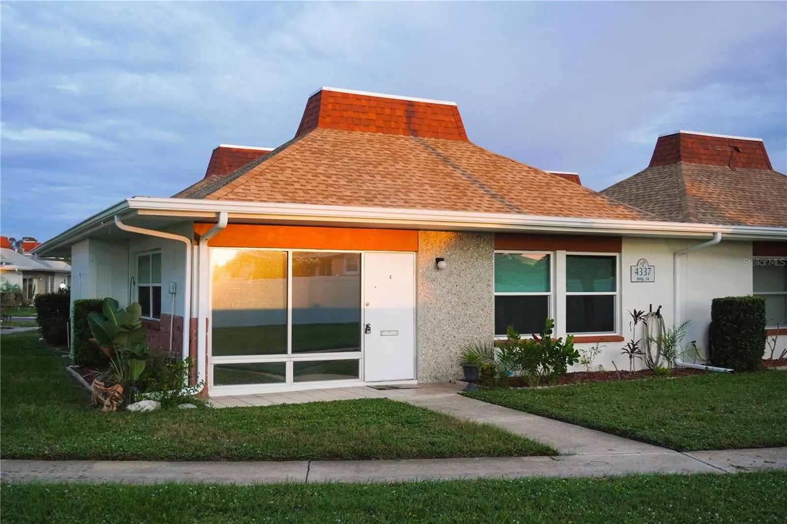 4337 Tahitian Gardens Circle #E