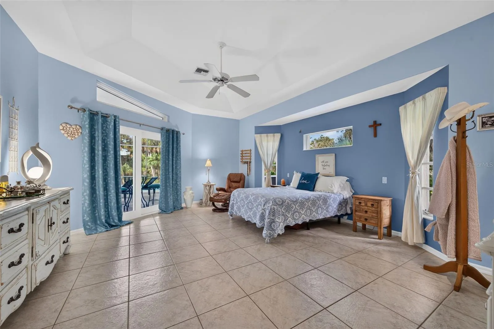 Primary bedroom