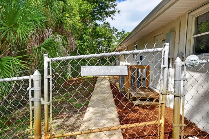 Fenced side yard