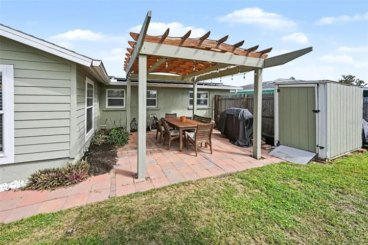 Backyard pergola ideal for outdoor gatherings, venice-fl-412-redwood-rd
