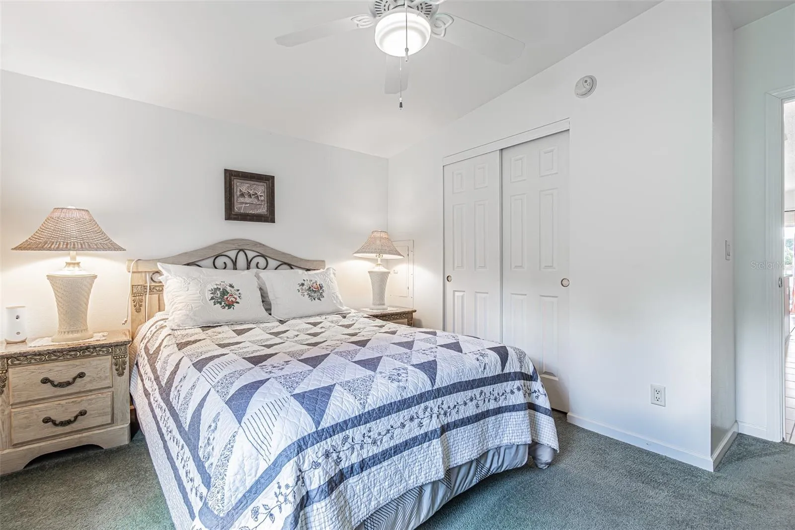 Guest bedroom