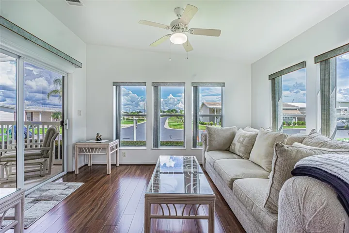 Enclosed Florida room expands living space