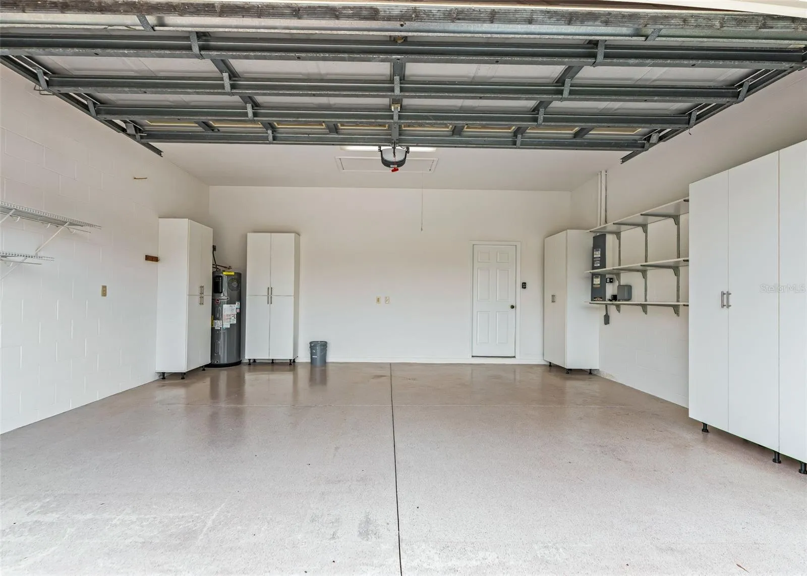 Spacious Garage