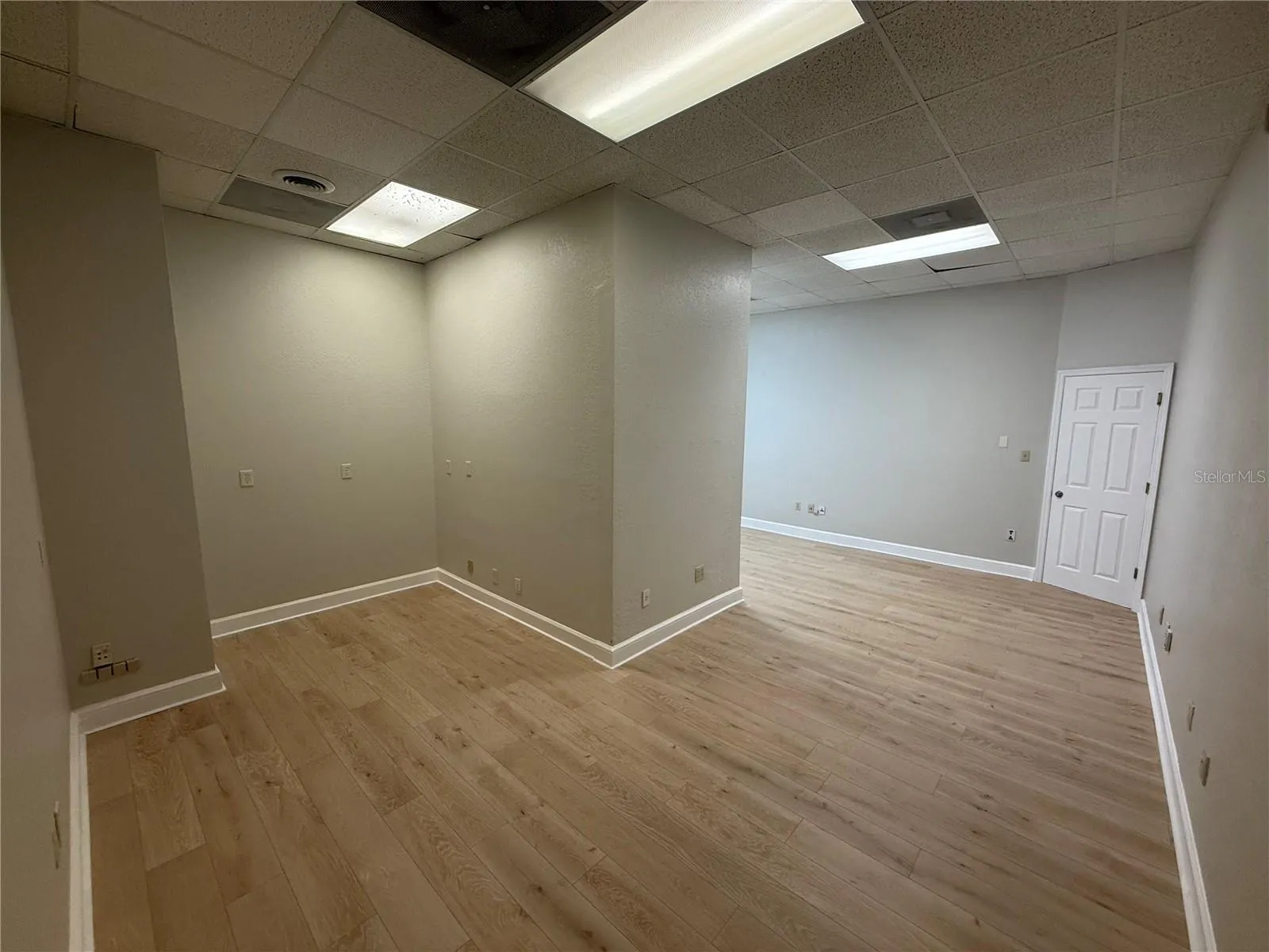 Suite 12